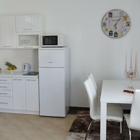 Apartman Livno Exteriör bild
